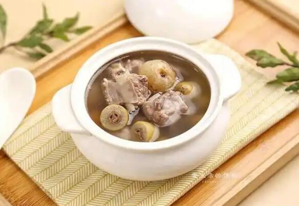 哺乳期吃花生米对宝宝有影响吗-【哺乳期吃花生容易涨奶吗】哺乳期吃花生会导致宝宝胀气吗 - 哺乳期吃花生容易涨奶吗网